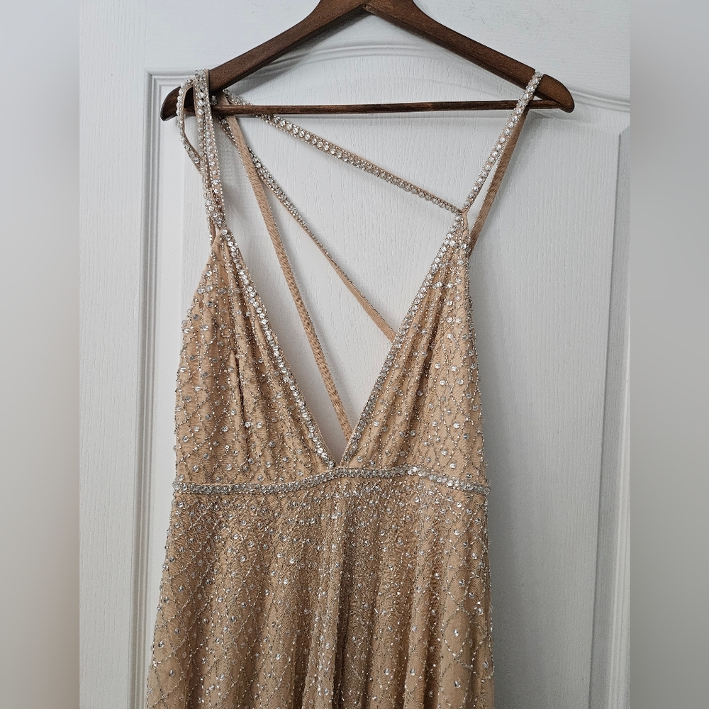 Mac Duggal 93701 Plunging V-Neck Empire Waist A-Line Dress Nude Silver Sz 10 NWT - Picture 2 of 8
